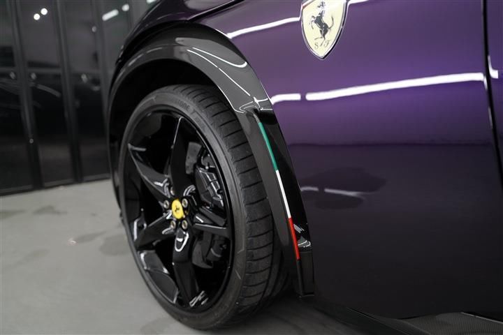 صورة مصغرة 12 لـ 2025 Ferrari PUROSANGUE