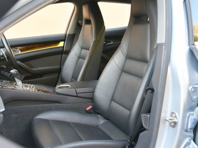 2014 Porsche PANAMERA — миниатюра 16