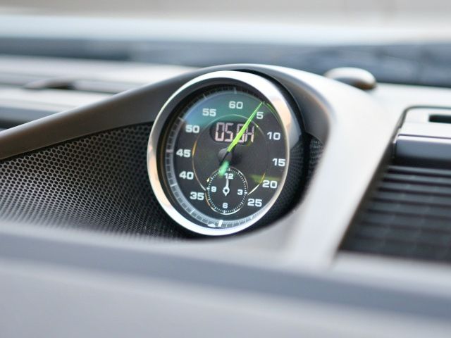 2014 Porsche PANAMERA — миниатюра 19