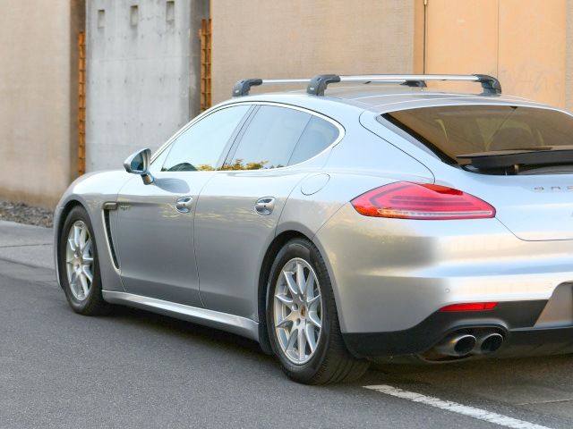 2014 Porsche PANAMERA — миниатюра 11