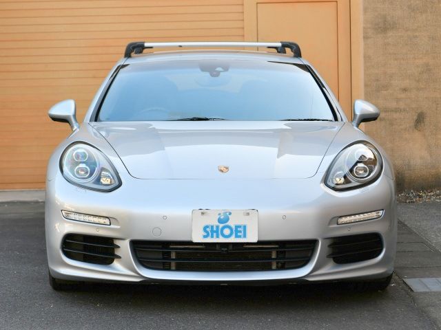 2014 Porsche PANAMERA — миниатюра 2