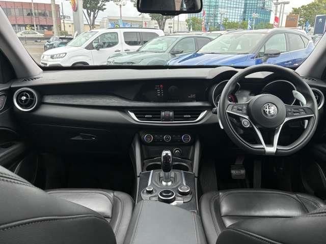 2019 ALFA Romeo STELVIO 缩略图 15