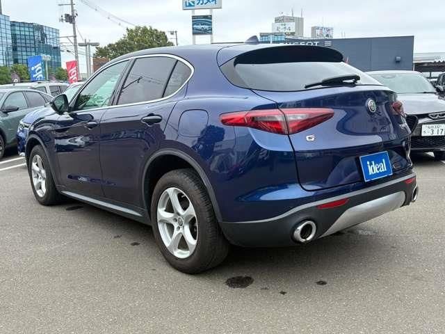 2019 ALFA Romeo STELVIO 照片 7