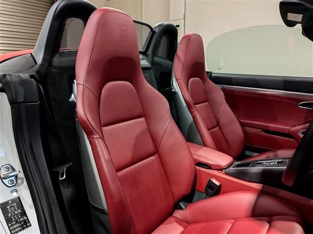 2019 Porsche 718 BOXSTER — миниатюра 5