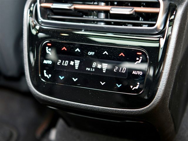 2023 Mercedes-BENZ EQE AMG — миниатюра 28