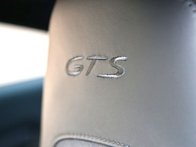 2017 Porsche CARRERA GT — миниатюра 20