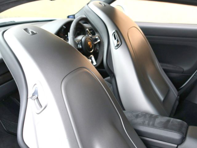 2017 Porsche CARRERA GT — миниатюра 27