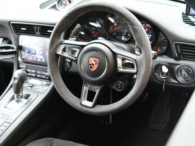 2017 Porsche CARRERA GT — миниатюра 13