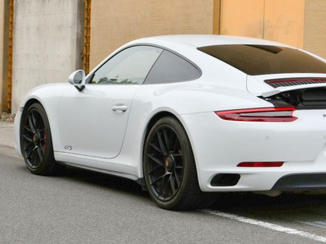 2017 Porsche CARRERA GT — миниатюра 11