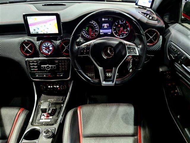 صورة مصغرة 8 لـ 2013 Mercedes-BENZ A-CLASS AMG