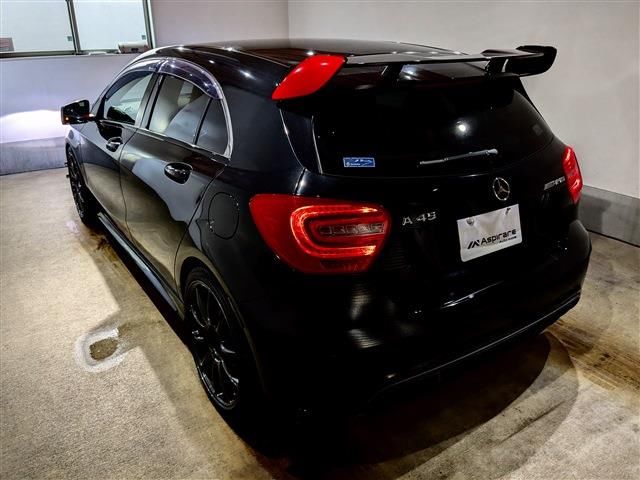 صورة مصغرة 3 لـ 2013 Mercedes-BENZ A-CLASS AMG