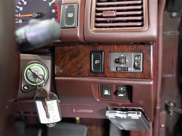 صورة مصغرة 21 لـ 1990 Nissan CEDRIC