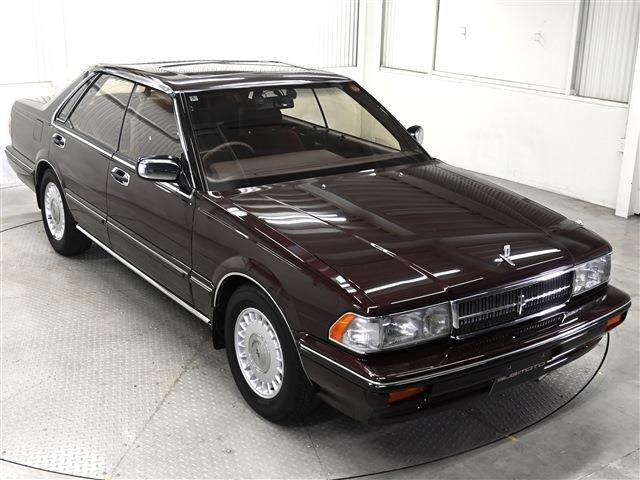 1990 Nissan CEDRIC 照片 5