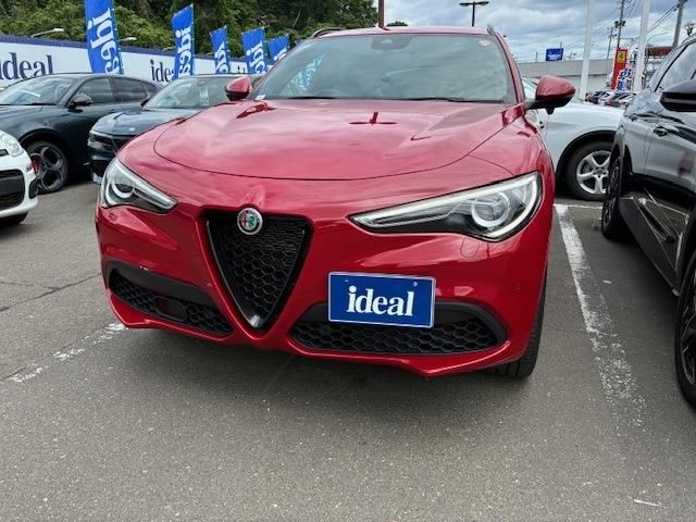 2022 ALFA Romeo STELVIO 缩略图 23