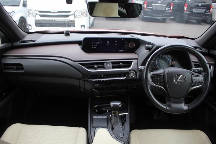 صورة مصغرة 22 لـ 2018 Lexus UX