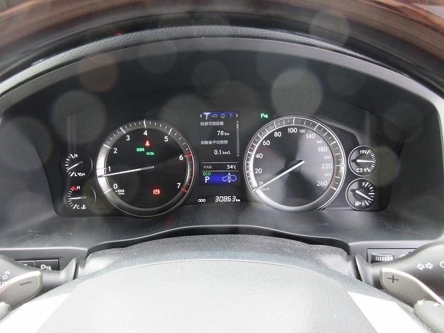 صورة مصغرة 12 لـ 2016 Lexus LX
