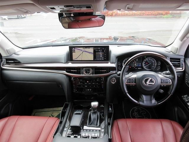 صورة 2 لـ 2016 Lexus LX