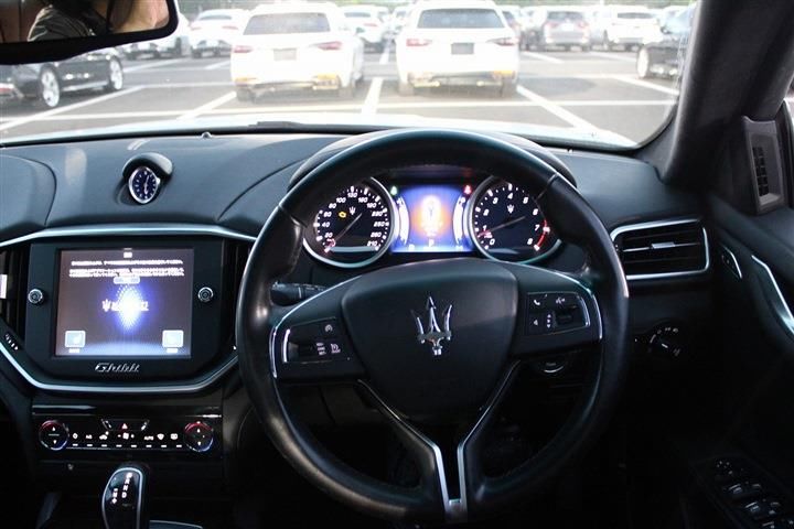 2015 Maserati GHIBLI — миниатюра 19