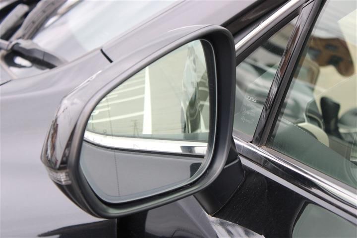 صورة مصغرة 30 لـ 2019 Lexus NX