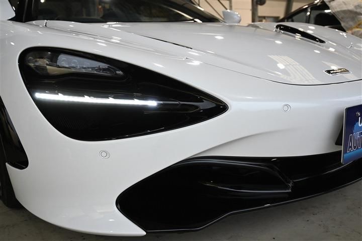 صورة مصغرة 11 لـ 2020 Mclaren 720S SPIDER