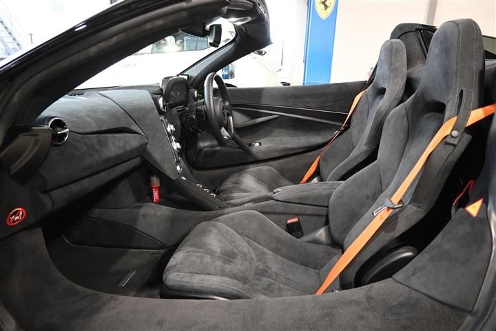 صورة 8 لـ 2020 Mclaren 720S SPIDER