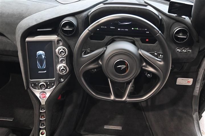 صورة 6 لـ 2020 Mclaren 720S SPIDER