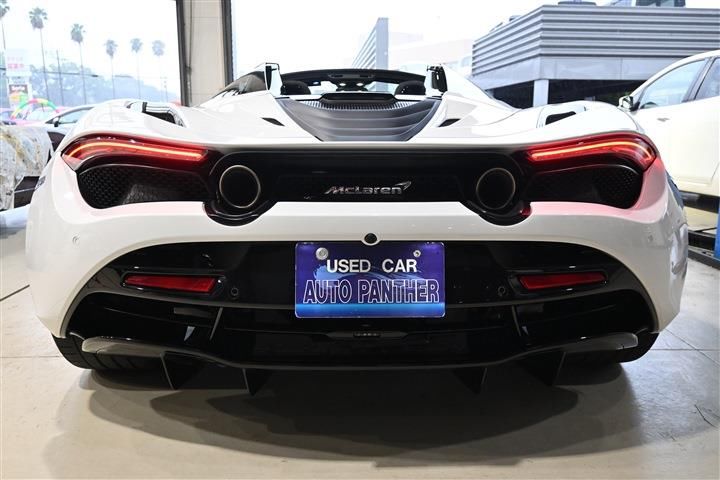 صورة 4 لـ 2020 Mclaren 720S SPIDER