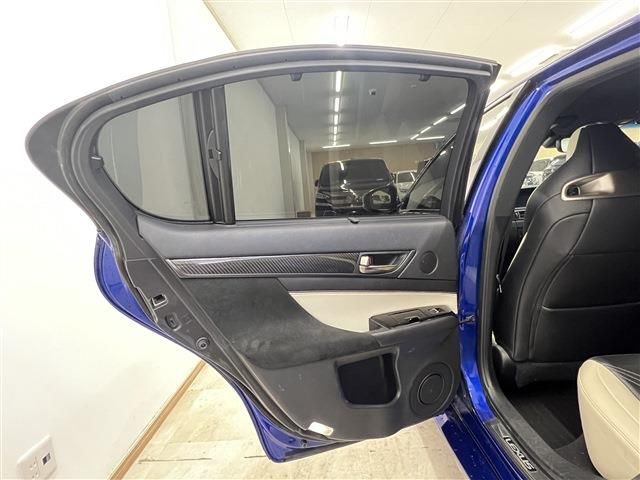 2016 Lexus GS F — миниатюра 22