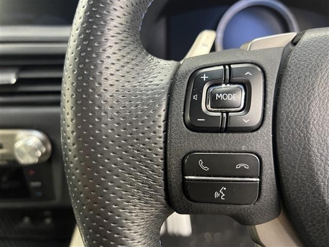 2016 Lexus GS F — миниатюра 24