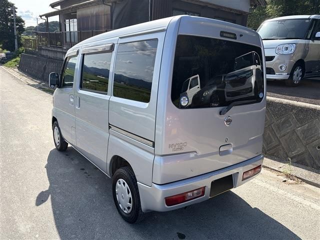 2013 Nissan NV100CLIPPER RIO — миниатюра 11