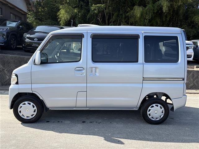 2013 Nissan NV100CLIPPER RIO — фото 3