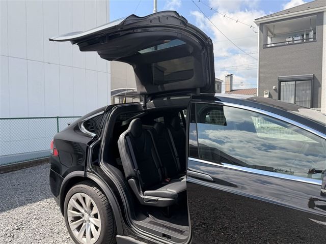 2020 Tesla MODEL X — миниатюра 27