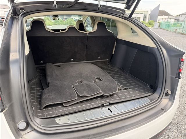 2019 Tesla MODEL X — миниатюра 30