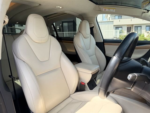 2019 Tesla MODEL X — миниатюра 12