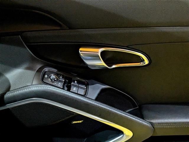 صورة مصغرة 11 لـ 2016 Porsche 718 CAYMAN
