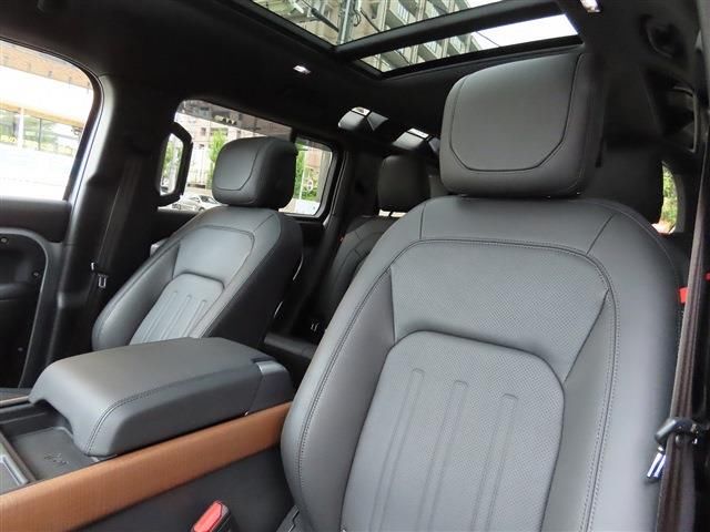 صورة مصغرة 26 لـ 2023 LAND Rover DEFENDER