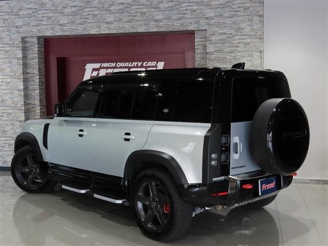 صورة 7 لـ 2023 LAND Rover DEFENDER