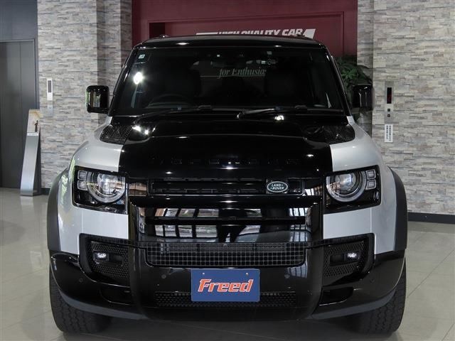 صورة 4 لـ 2023 LAND Rover DEFENDER