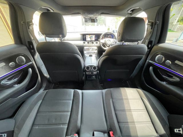صورة مصغرة 38 لـ 2017 Mercedes-BENZ E-CLASS AMG