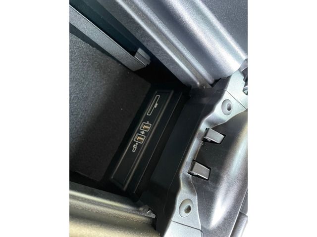 صورة مصغرة 47 لـ 2017 Mercedes-BENZ E-CLASS AMG
