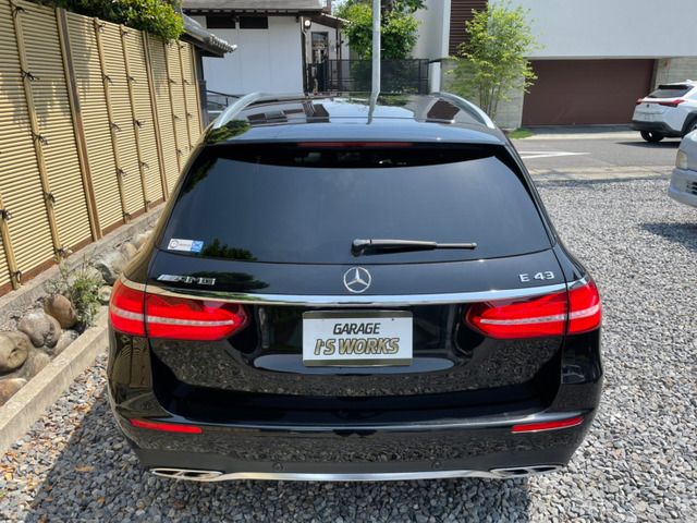 صورة مصغرة 20 لـ 2017 Mercedes-BENZ E-CLASS AMG