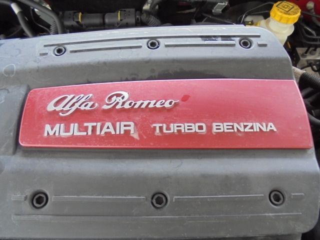 2012 ALFA Romeo GIULIETTA photo 4