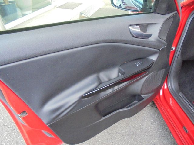 صورة مصغرة 24 لـ 2012 ALFA Romeo GIULIETTA