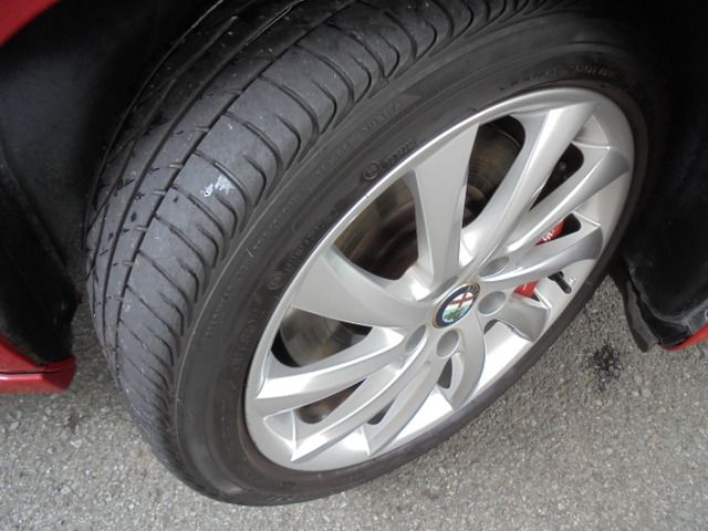 صورة مصغرة 12 لـ 2012 ALFA Romeo GIULIETTA