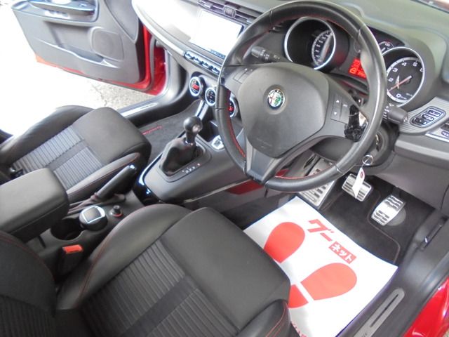 صورة مصغرة 17 لـ 2012 ALFA Romeo GIULIETTA