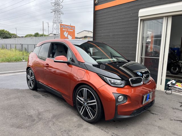 صورة 10 لـ 2016 BMW I3