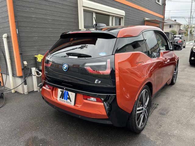 صورة 9 لـ 2016 BMW I3