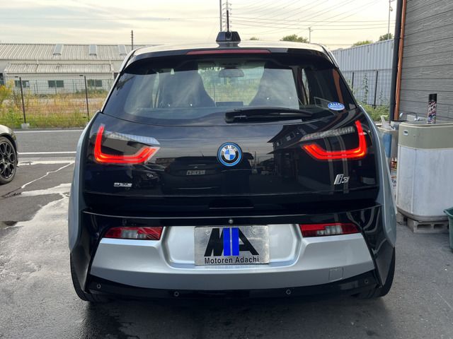 صورة 8 لـ 2014 BMW I3