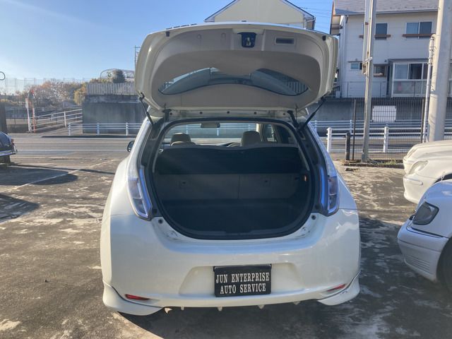 2011 Nissan LEAF — миниатюра 33