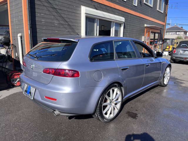 2010 ALFA Romeo ALFA 159 SPORTWAGON photo 10